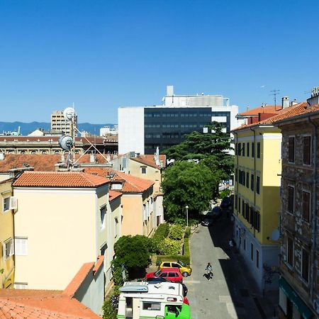Apartment Mia Rijeka Exteriör bild
