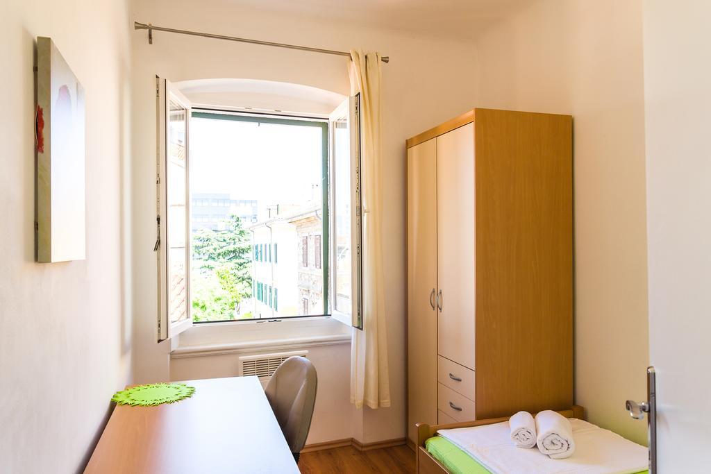 Apartment Mia Rijeka Exteriör bild